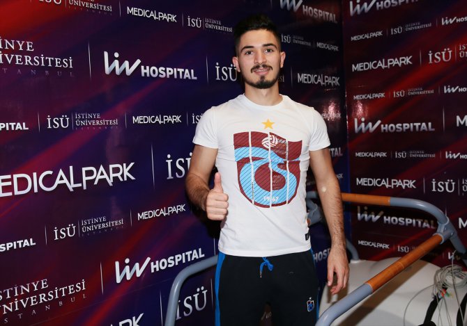 Trabzonspor, Fıratcan Üzüm'le sözleşme imzaladı