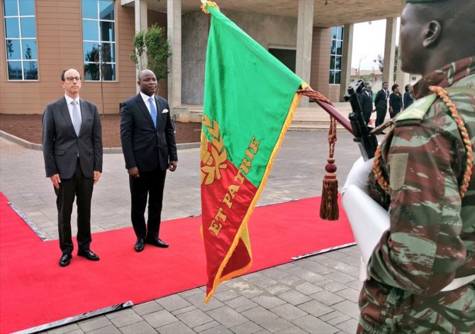 Türkiye'nin Benin'deki yeni büyükelçisi göreve başladı
