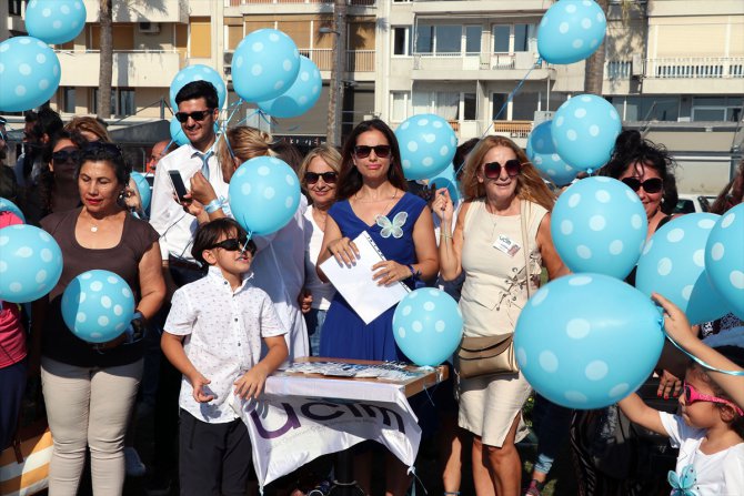 Balonlar "çocuk istismarına karşı" havaya bırakıldı