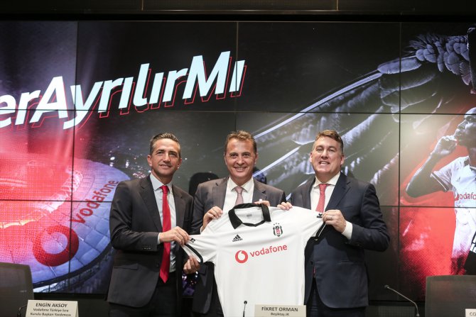 Beşiktaş, Vodafone ile sözleşme yeniledi