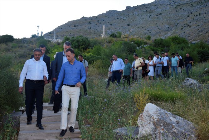 Büyükelçiler Sagalassos Antik Kenti'ni gezdi
