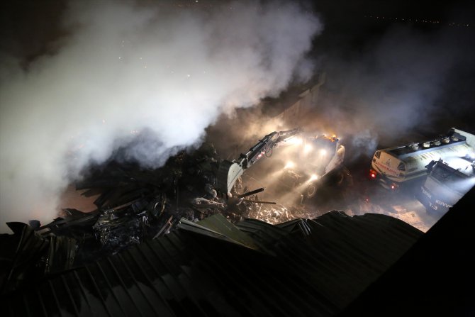 GÜNCELLEME - Şanlıurfa'da iş yeri yangını