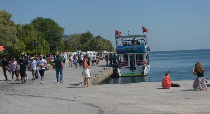 "Mutlu şehir" Sinop'ta bayram turizmi mutluluğu