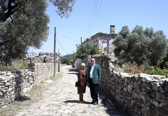 Cumhurbaşkanı Erdoğan'dan Stratonikeia Antik Kenti'ne ziyaret