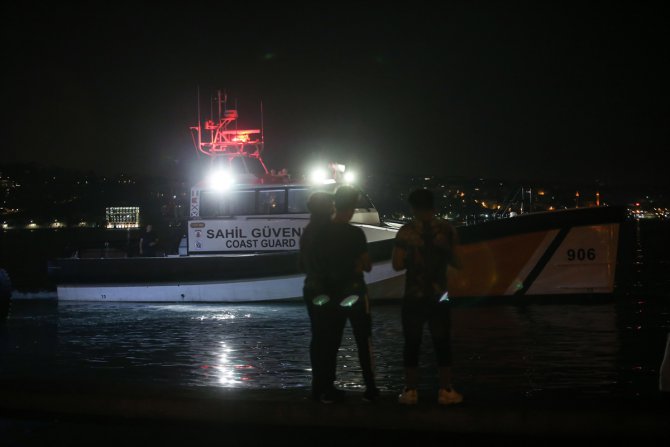 GÜNCELLEME - Denize giren 2 kişiden biri kurtarıldı, diğeri boğuldu