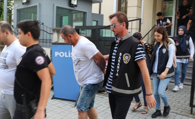 GÜNCELLEME - Dolandırıcılık iddiasıyla aranan 4 zanlının Denizli'de yakalanması