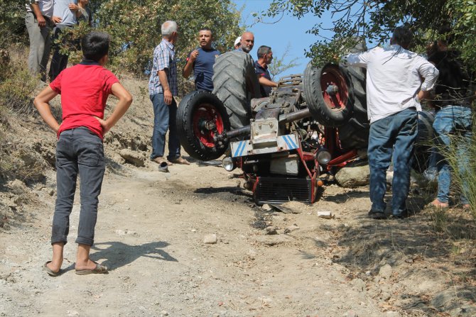 Manisa'da traktör kazası: 1 ölü, 1 yaralı