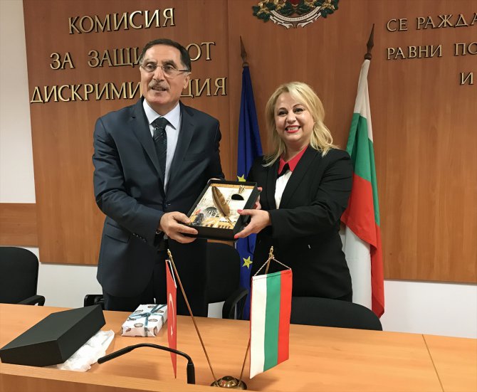 Kamu Başdenetçisi Malkoç Bulgaristan'da