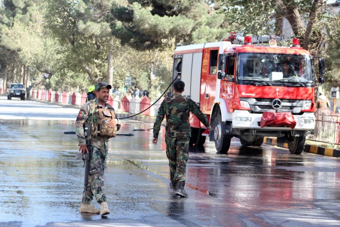 Kabil'deki ABD büyükelçiliği yakınında intihar saldırısı: 22 ölü