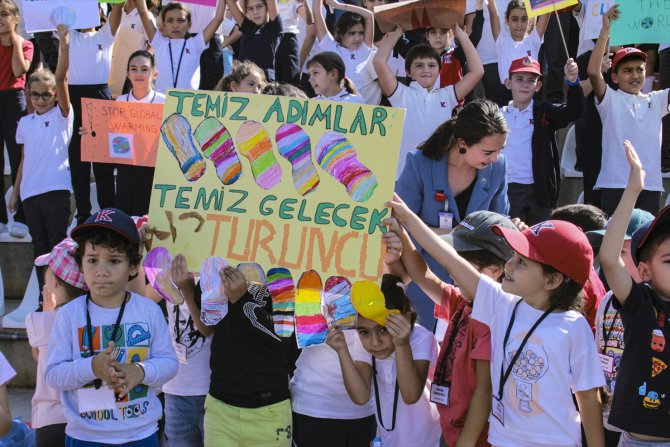 Ankara'da öğrencilerden "küresel iklim değişikliği" eylemi