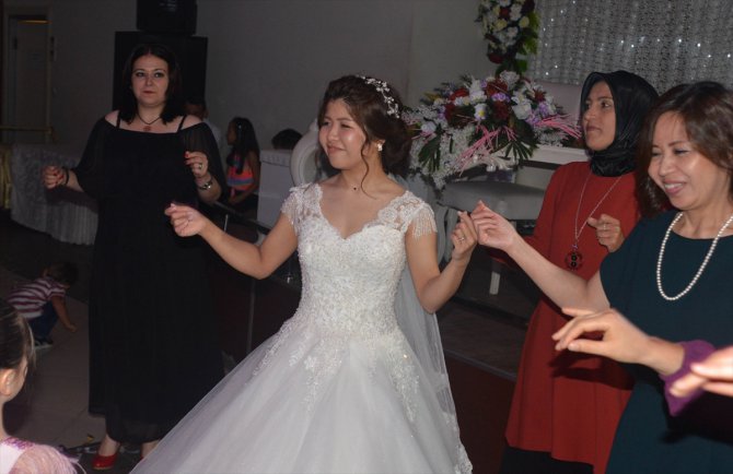 Japon geline Türk düğünü