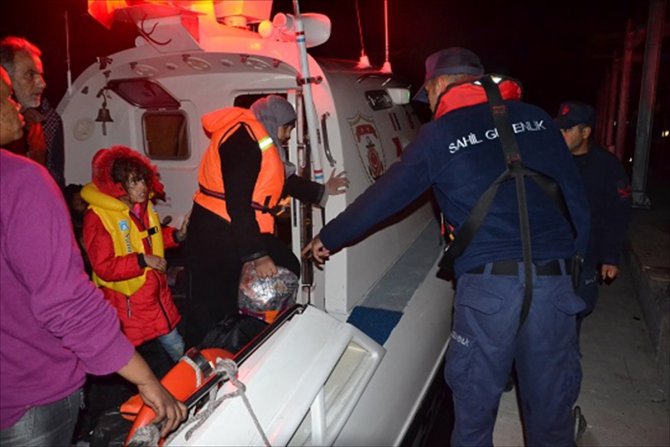 İzmir'de 84 düzensiz göçmen yakalandı