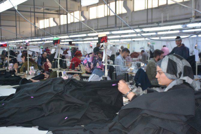 Bitlis'teki tekstil atölyesinden 4 ülkeye ihracat