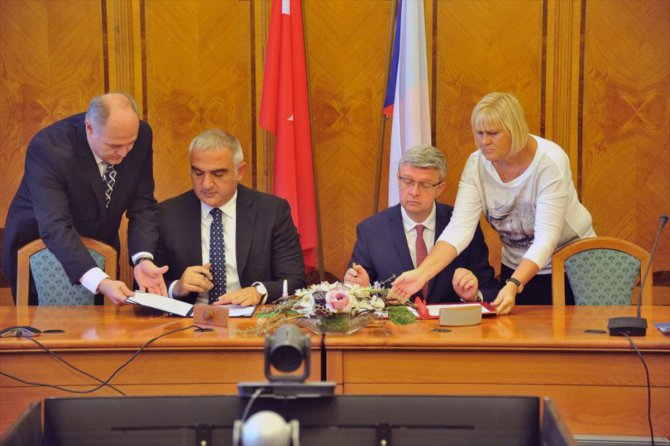 Türkiye ile Çek Cumhuriyeti arasında iş birliği