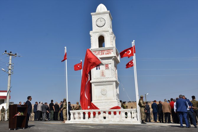 PKK'nın katlettiği 5 şehit için anıt