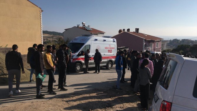 Uşak'ta ev yangınında dumandan zehirlenen 4 kişi öldü