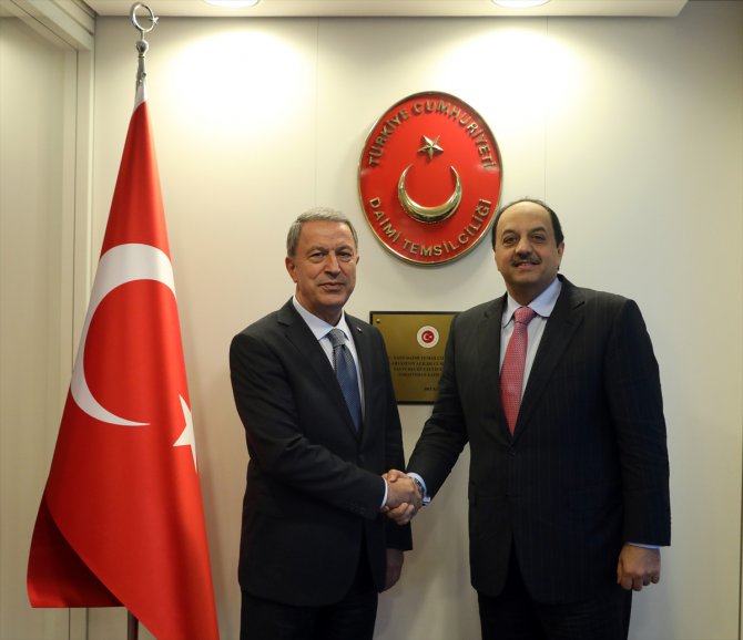 Bakan Akar, Katar Başbakan Yardımcısı Al Attiyah ile görüştü