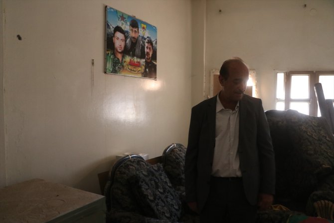 YPG/PKK'nın el koyup karargah yaptığı evine, Barış Pınarı'yla kavuştu