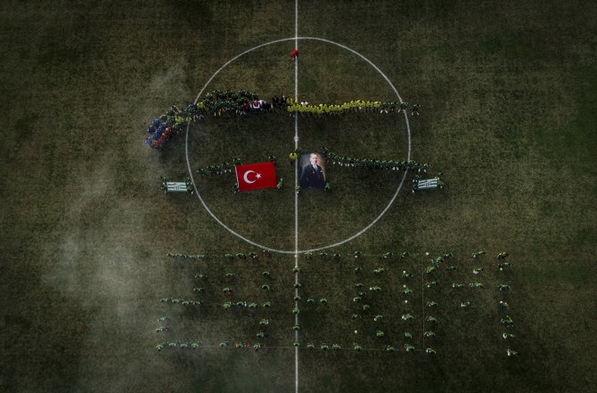 Bursaspor'dan 29 Ekim Cumhuriyet Bayramı koreografisi