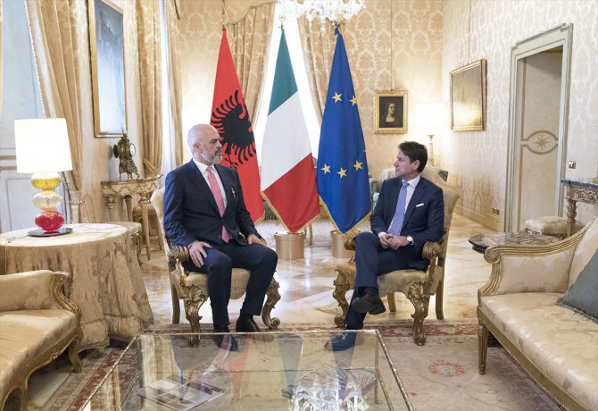 İtalya'dan AB'nin Arnavutluk ve Kuzey Makedonya kararına eleştiri