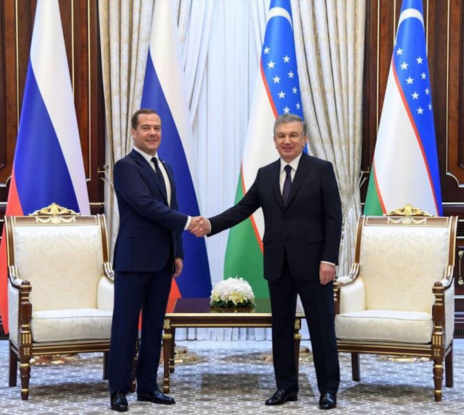 ŞİÖ ülkeleri hükümet başkanları Özbekistan'da
