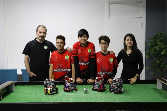 Türk robot takımı "Roboscorpion" olimpiyatlarda şampiyonluk hedefliyor