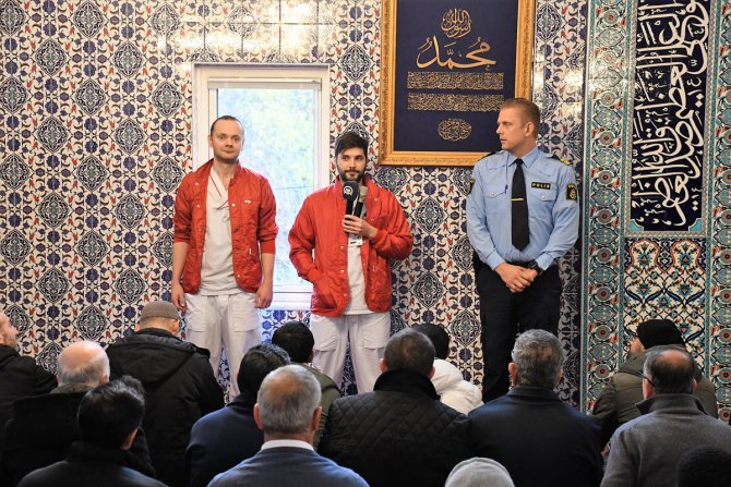 İsveç'te polis günü 11. kez Türk camisinde kutlandı