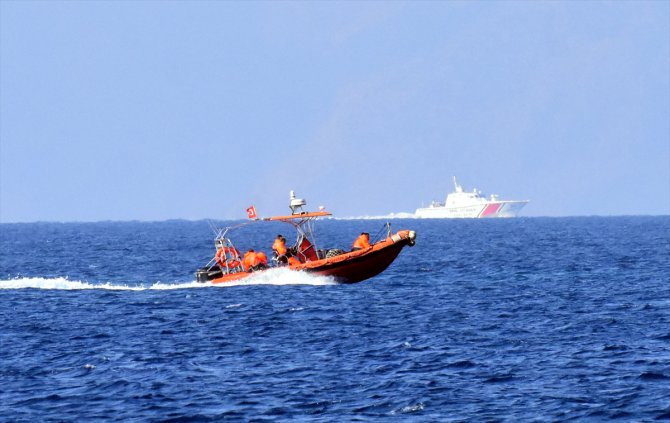 GÜNCELLEME - Bodrum'da düzensiz göçmenlerin bulunduğu bot battı