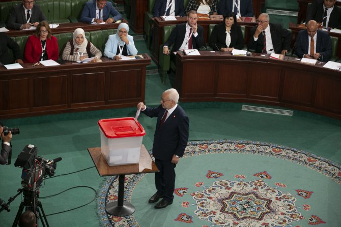 Gannuşi Tunus'un yeni Meclis Başkanı oldu