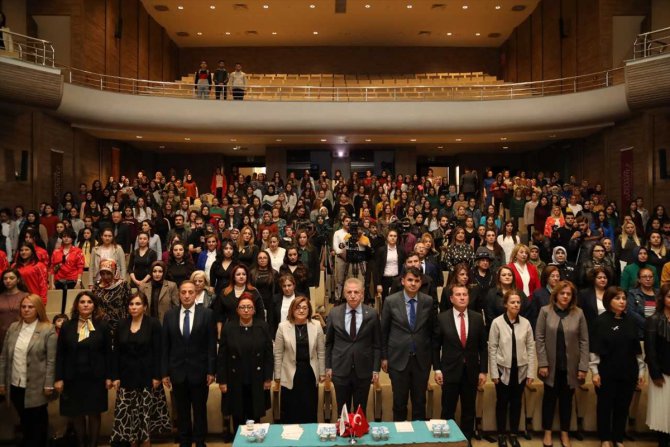 "Türkiye'nin Lider Kadınları Zirvesi" Gaziantep'te toplandı
