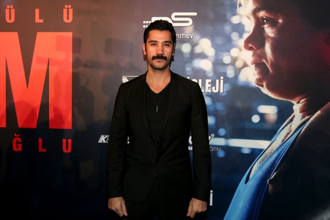 "Cep Herkülü: Naim Süleymanoğlu" filminin galası yapıldı