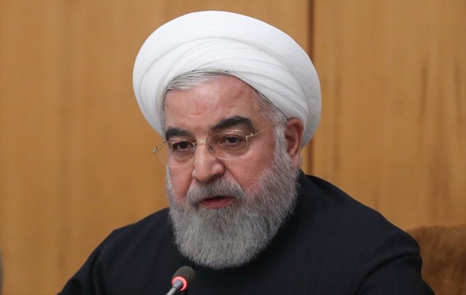 İran Cumhurbaşkanı Ruhani: "Halk tarihi sınavdan başı dik çıktı"