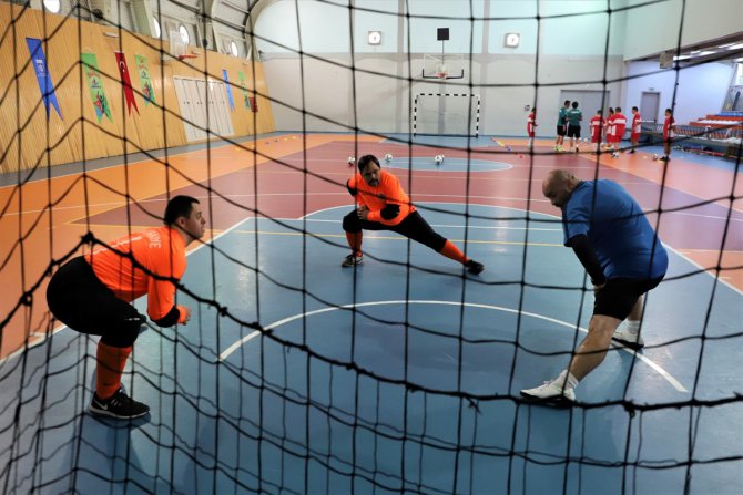 Down Sendromlular Futsal Milli Takımı "Dünya Spor Oyunları"na hazırlanıyor