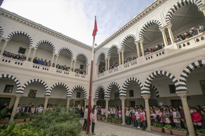 Tunus'taki okullarda eş zamanlı "Filistin'le dayanışma" etkinliği