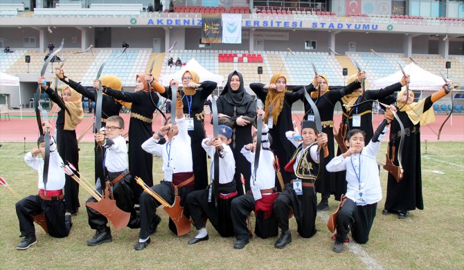 Hezarfen Necmeddin Okyay Geleneksel Okçuluk Yarışması, Antalya'da yapıldı