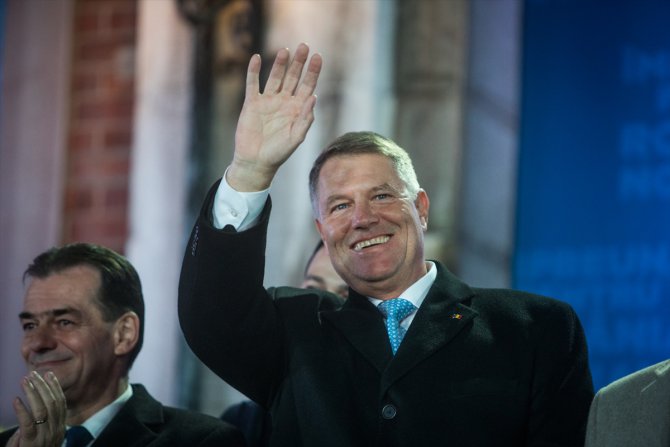 Romanya'da cumhurbaşkanı seçiminin galibi Klaus Iohannis oldu