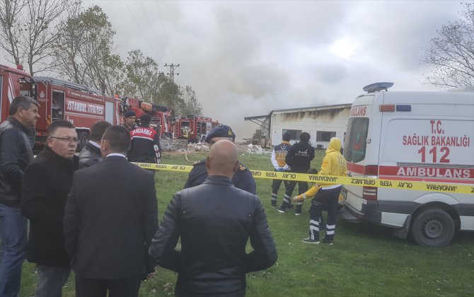 Çatalca'da fabrika yangını