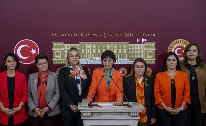 CHP'li Lale Karabıyık'tan kadına yönelik şiddete tepki