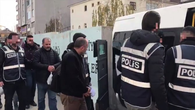 Van'da çeşitli suçlardan aranan 12 kişi yakalandı