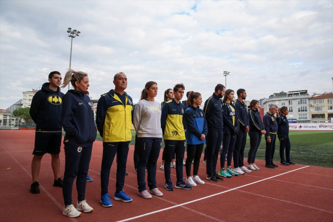 Fenerbahçe Kulübü, kadına şiddete karşı gösteri koşusu düzenledi