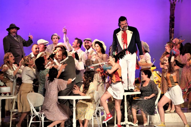 MDOB "Aşk İksiri" operasının prömiyerini yaptı