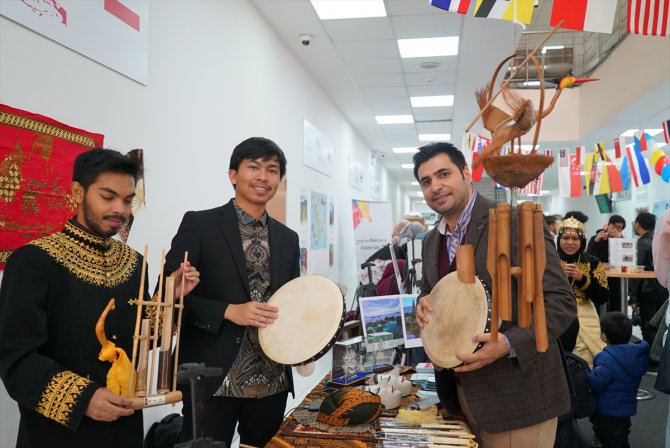 Türkiye'deki Malay öğrenciler "Nusantara Festivali"nde kültürlerini tanıttı