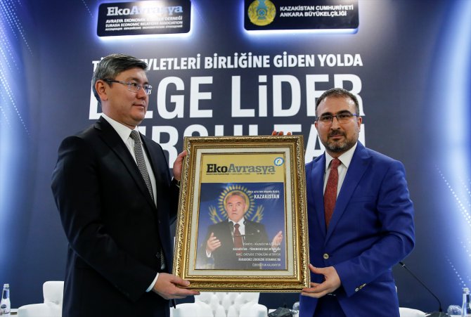 Başkentte “Türk Devletleri Birliğine Giden Yolda Nazarbayev” paneli