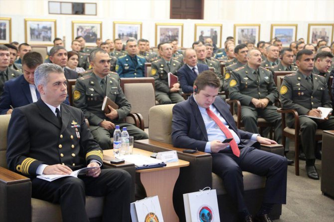 Özbekistan'da "Modern çatışmalarda Türk Silahlı Kuvvetlerinin saha tecrübesi" konferansı