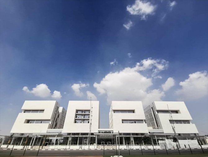 Katar, FIFA Dünya Kupası'na özel "2022" şeklinde bina inşa etti