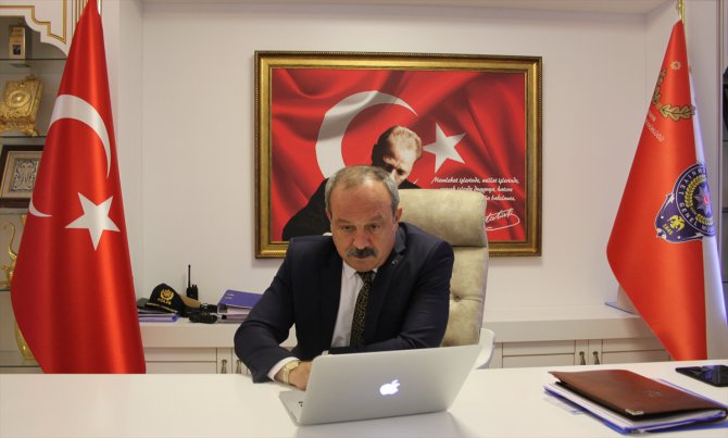 Konya İl Emniyet Müdürü Mustafa Aydın, AA'nın "Yılın Fotoğrafları" oylamasına katıldı