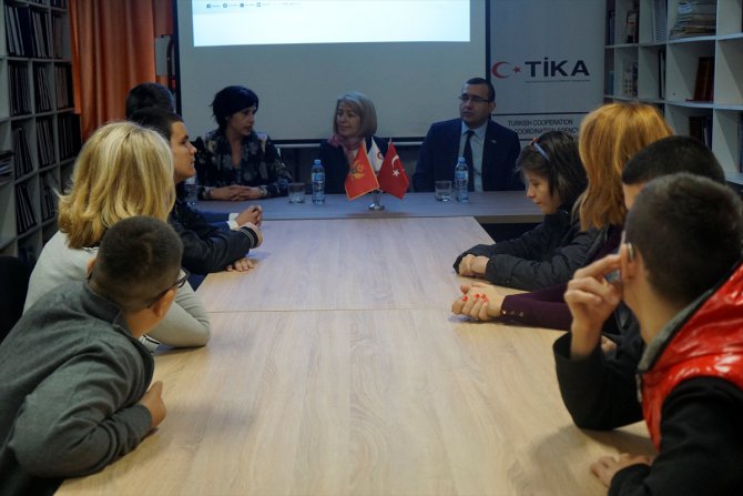 TİKA Karadağ'da engelli öğrenciler için kütüphane açtı
