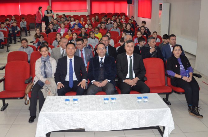 Huawei, Samsun'daki bir ortaokula 30 dizüstü bilgisayar bağışladı