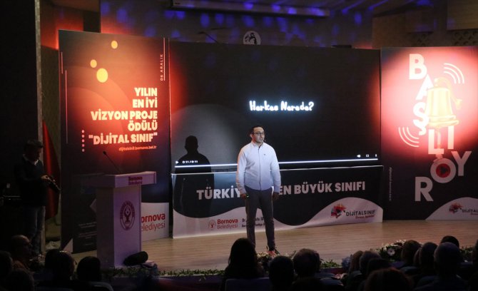 İzmir'de binlerce öğrenci "Dijital Sınıf"ta da eğitim alabilecek