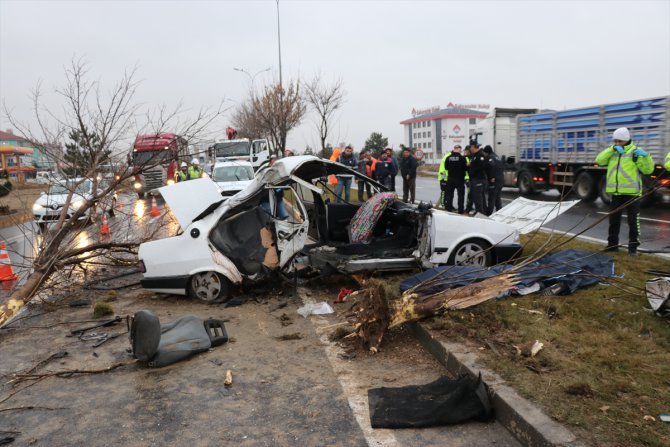 Kütahya'daki trafik kazasında acı tesadüf